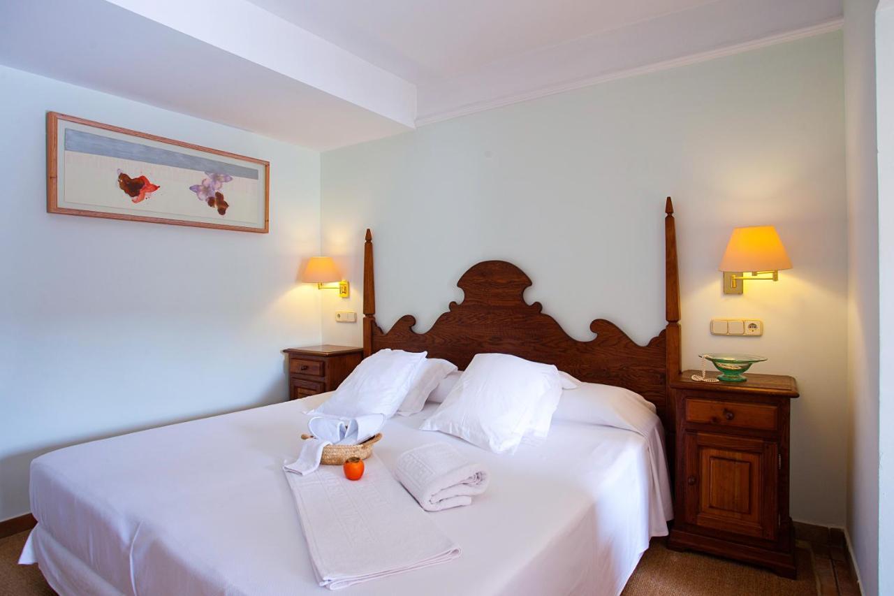 Hotel Cala Sant Vicenc - Adults Only Cala San Vicente  Bagian luar foto