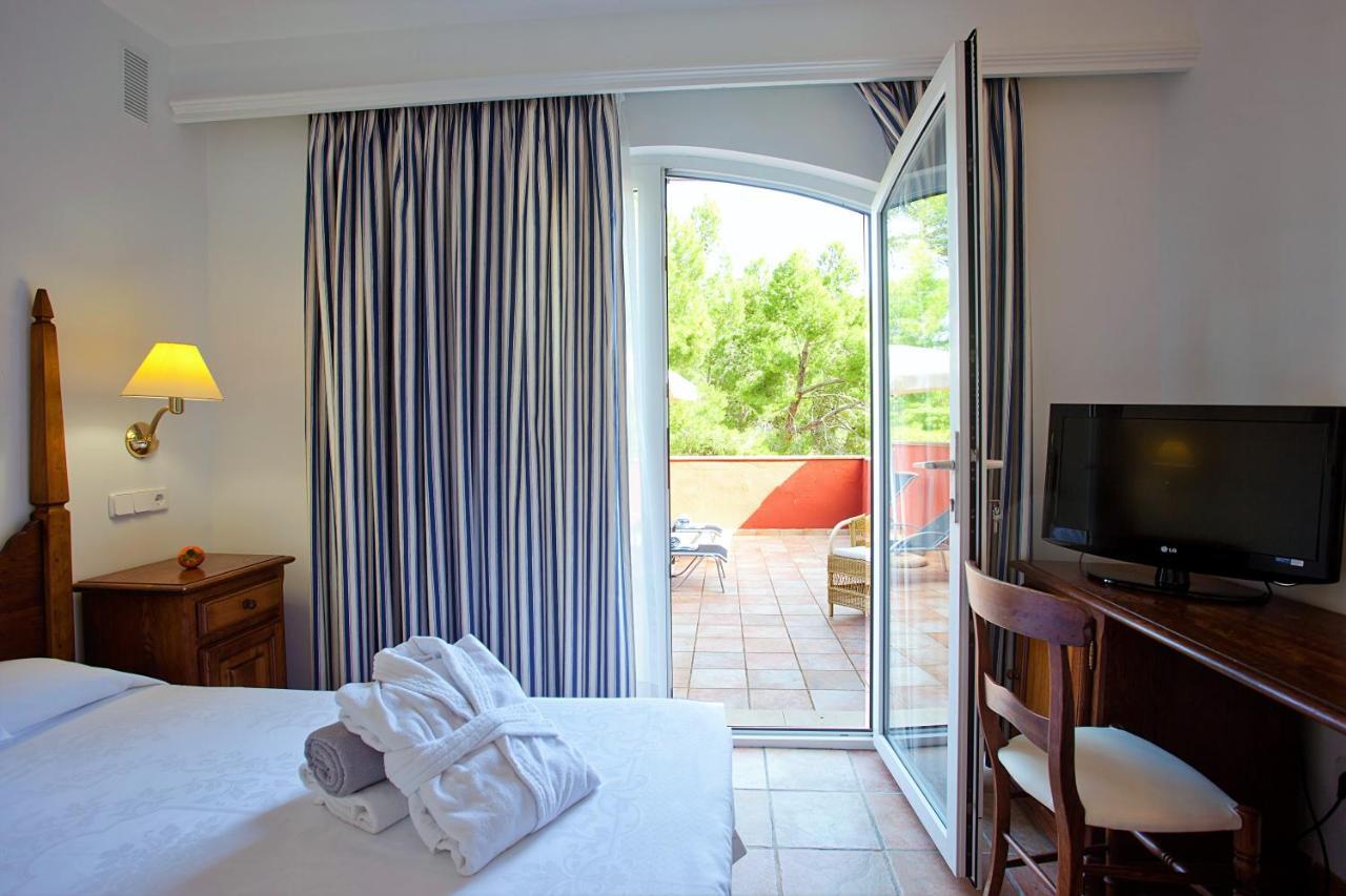 Hotel Cala Sant Vicenc - Adults Only Cala San Vicente  Bagian luar foto