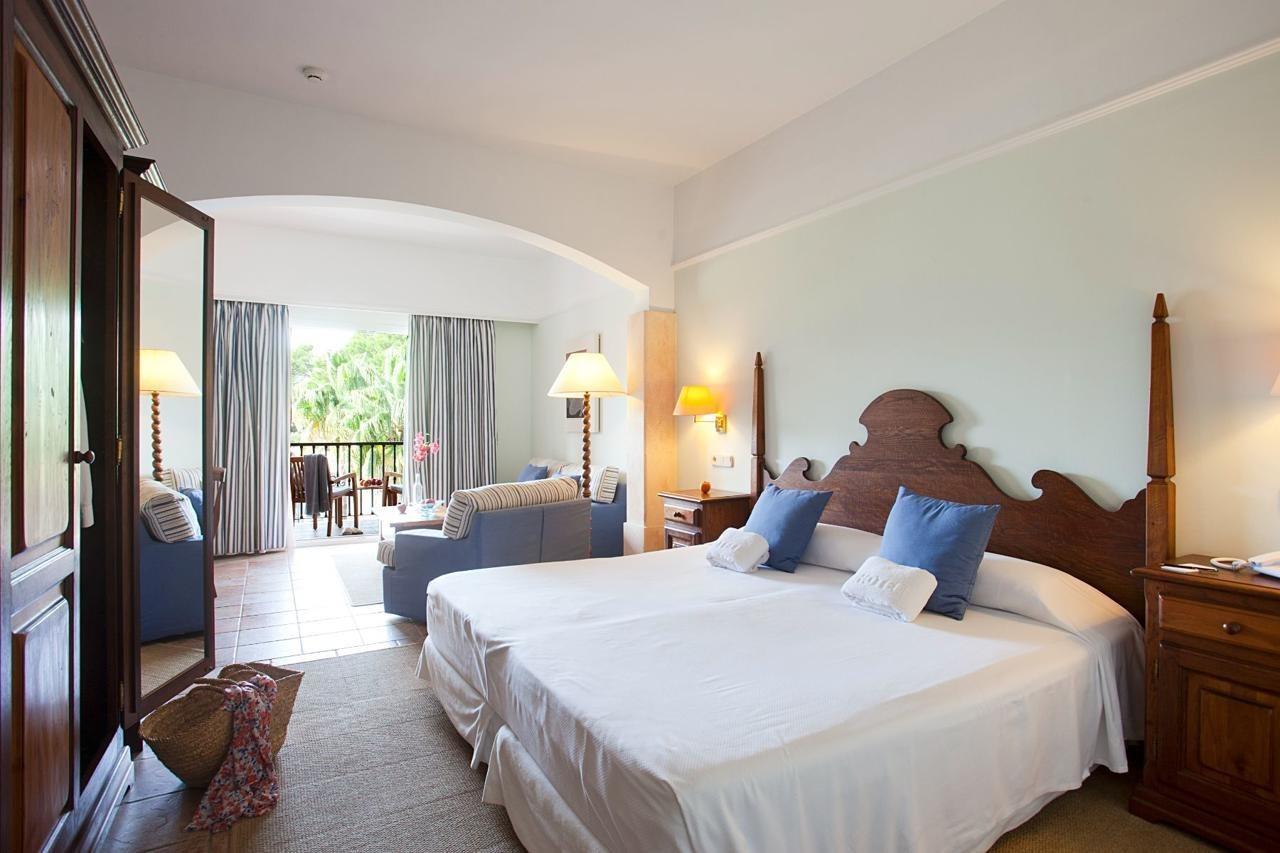 Hotel Cala Sant Vicenc - Adults Only Cala San Vicente  Bagian luar foto