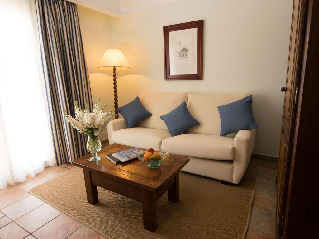 Hotel Cala Sant Vicenc - Adults Only Cala San Vicente  Bagian luar foto